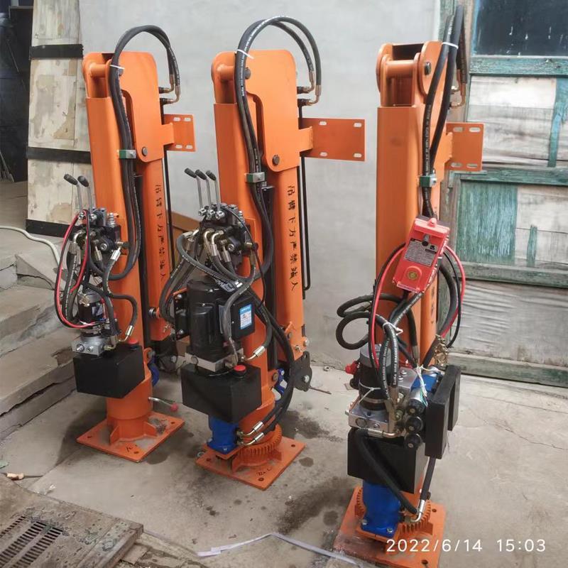 海港区重汽蓝牌随车吊 3.2吨 国六动力强 液压驱动 农用自卸起重机